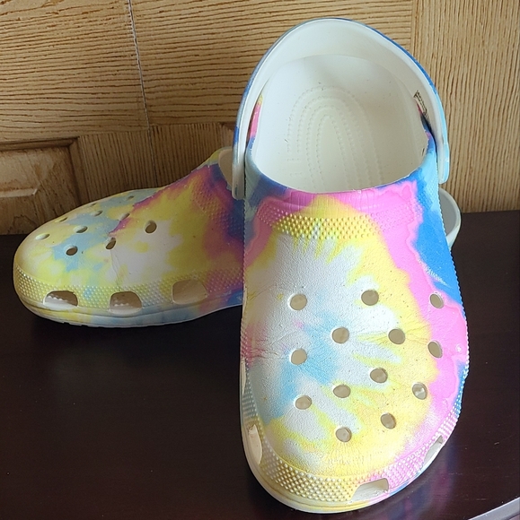 Crocs Pastel Tie dye Clog - Picture 6 of 11